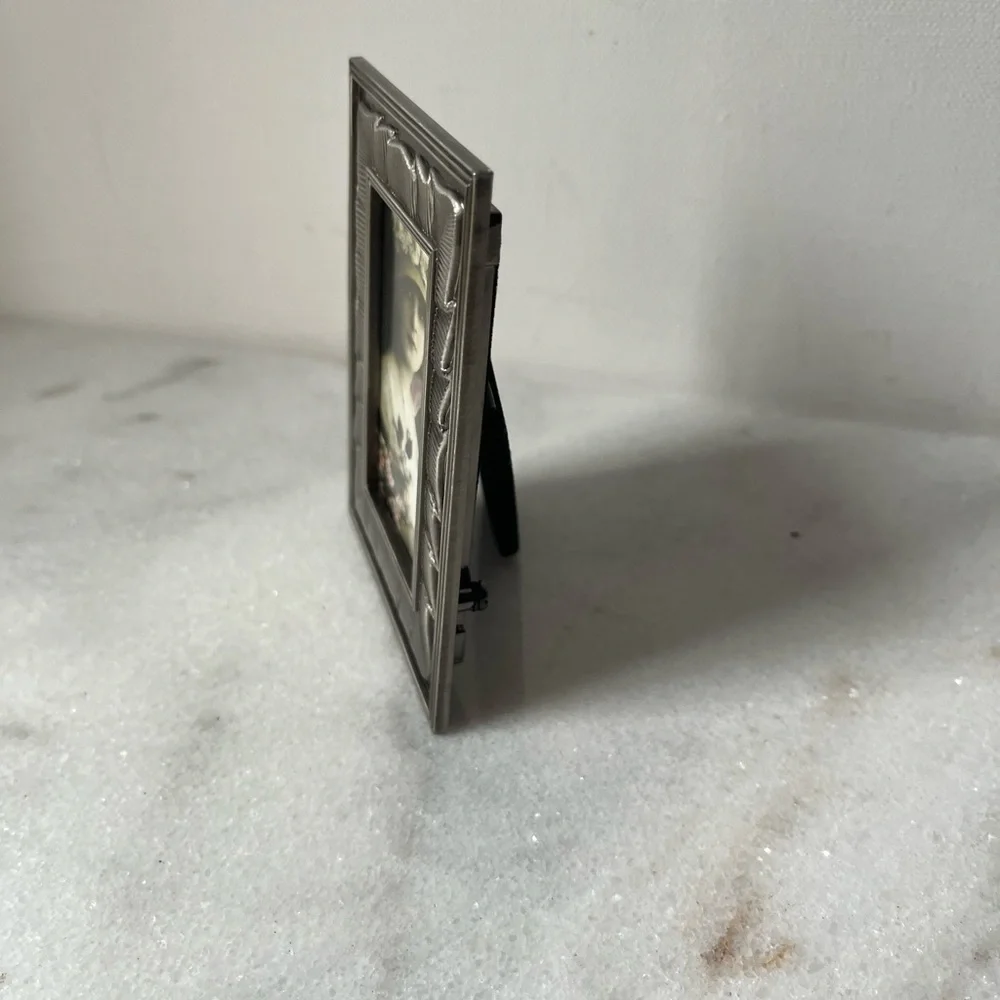 Elegant Silver Photo Frame for 2”x3” photo vintage art deco style